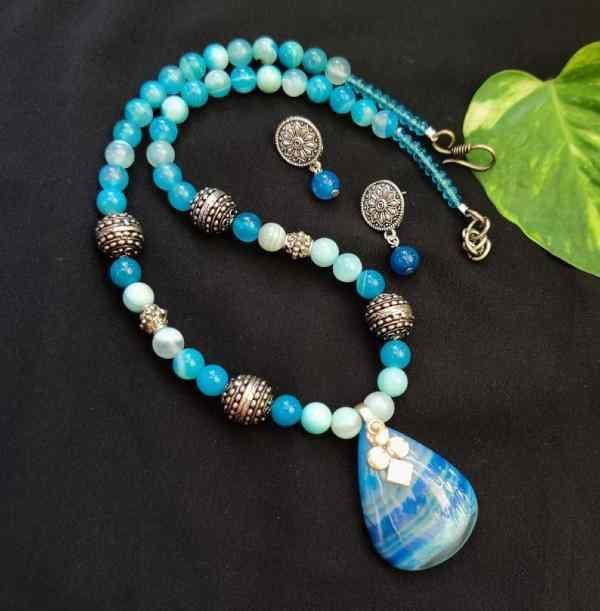 Acralic beads and oxidised necklace set
